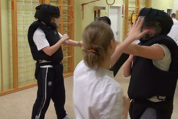 frauenselbstverteidigung 7a